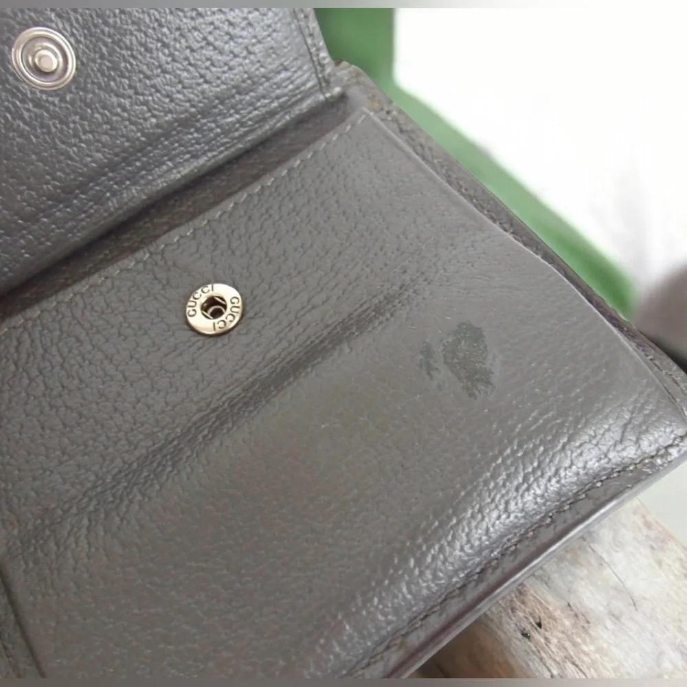 GUCCI Interlocking GG Bifold Wallet 😍